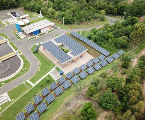 Energia solar viabiliza tratamento de esgoto em cidade de São Paulo